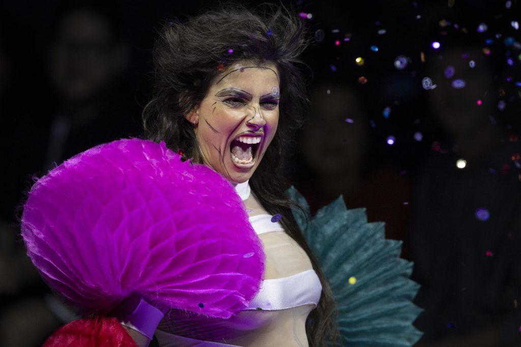 Die São Paulo Fashion Week endet mit Amapô-Farben