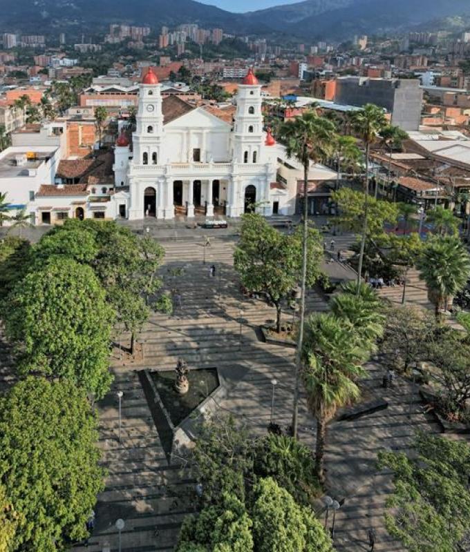 Der Hauptpark von Envigado und der San José Park werden verbessert –