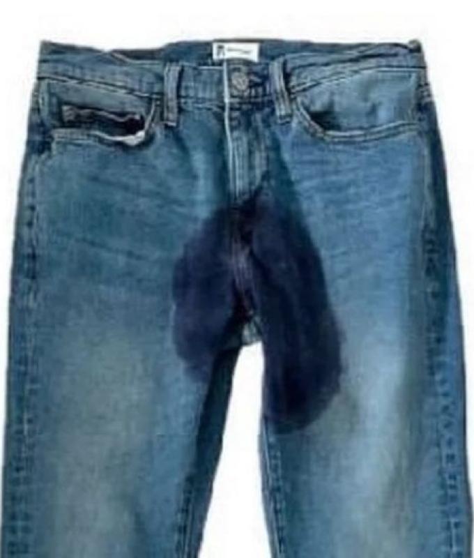 Kontroverse um mit „Urin“ befleckte Jeans, die in Europa ausverkauft waren