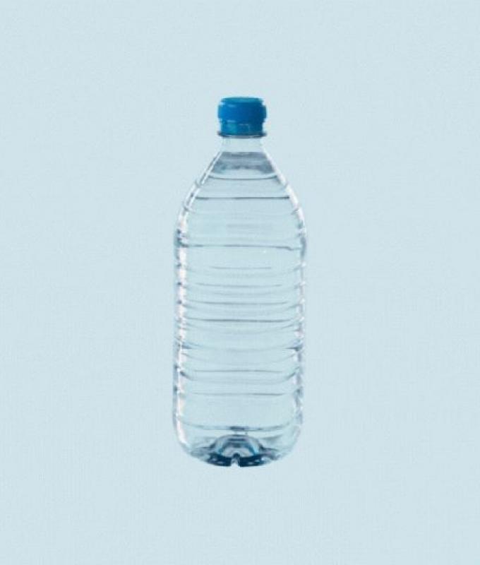 8 Möglichkeiten, hydriert zu bleiben, wenn Sie das Trinken von Wasser hassen