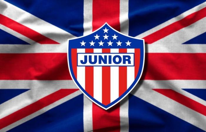 Junior entscheidet sich für einen Stürmer der Nationalmannschaft mit einer Vergangenheit im britischen Fußball