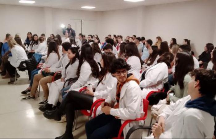 Medizinstudenten präsentierten Arbeiten aus dem Schestakow-Krankenhaus