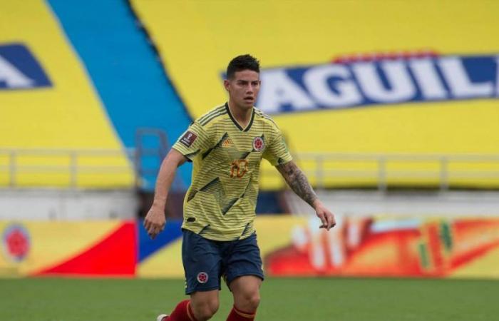 Gegen Bolivien wird James mit der kolumbianischen Nationalmannschaft in den 100. Club aufgenommen