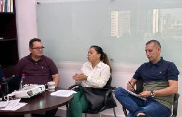 Einrichtung des ersten Telearbeitsausschusses im Büro des Bürgermeisters von Santiago de Cali – Intranet – Büro des Bürgermeisters von Santiago de Cali