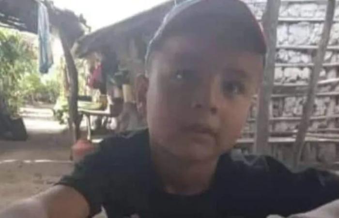 Wie die Suche nach Loan, dem in Corrientes verschwundenen Jungen, weitergeht: Drei Erwachsene ermitteln und ein Turnschuh als einziger Hinweis