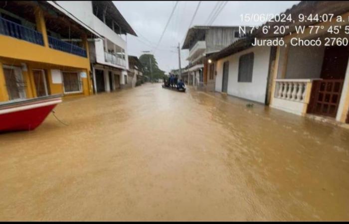 Heftige Regenfälle verursachen Notstand in Juradó, Chocó; Die Gemeinde steht unter Wasser