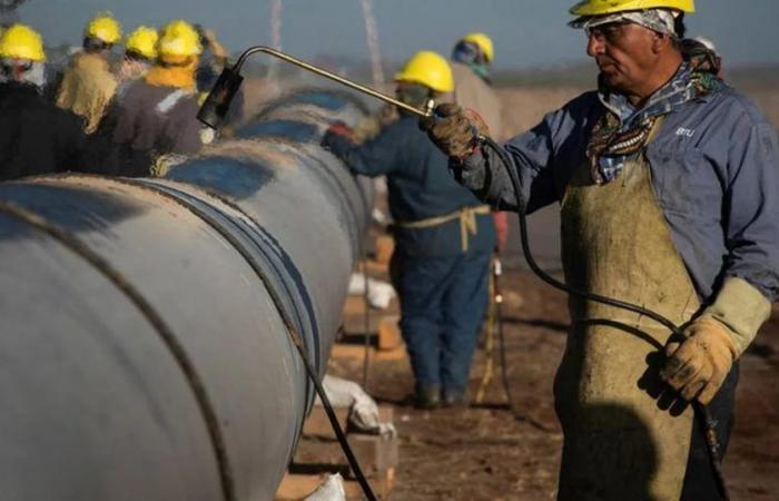 Mit Krediten der „Green Bank of Latin America“ schreitet eine wichtige Arbeit zur Gasversorgung von 7 Provinzen im Norden und in der Mitte des Landes voran