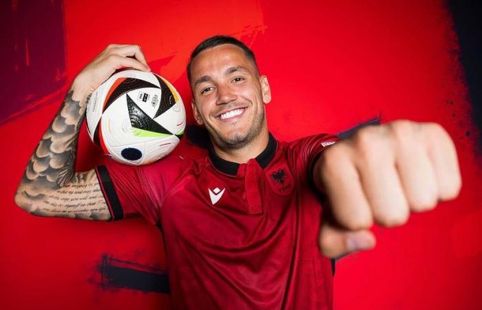 Der ehemalige Albacete-Spieler Rey Manaj gibt mit Albanien sein Debüt im Europapokal