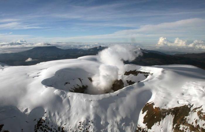 Aufgrund von Erdrutschen sind 32 Menschen im Nationalpark Los Nevados ohne Kontakt zur Außenwelt