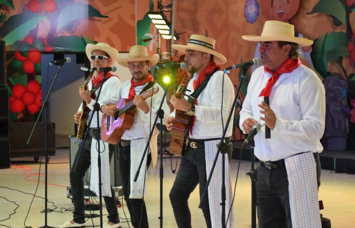 Neiva genoss das Bauernmusiktreffen im Musikpark Jorge Villamil Cordovez