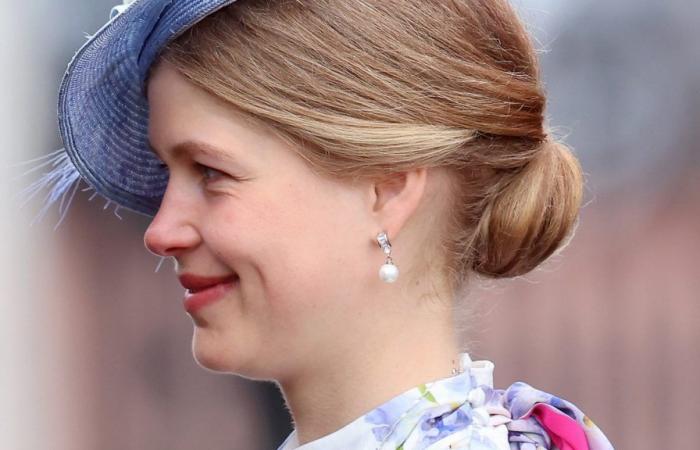 Lady Louise Windsor glänzt bei Trooping the Colour mit einem Blumenkleid, das sie erstmals bei der Krönung Karls III. trug