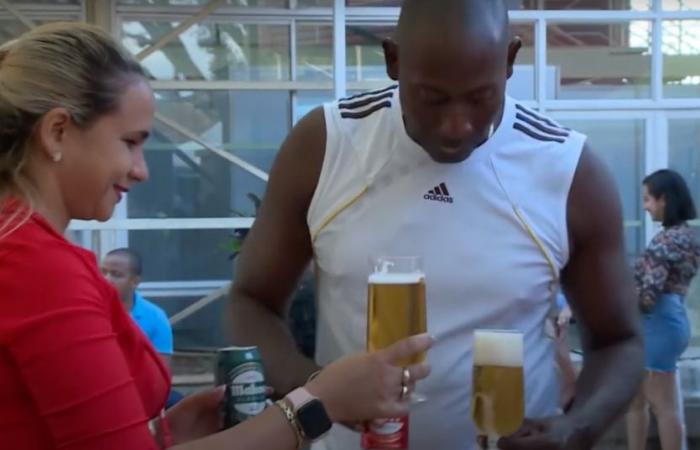 Spanisches Bier triumphiert in Kuba, weil es besser und billiger als das Landesbier ist