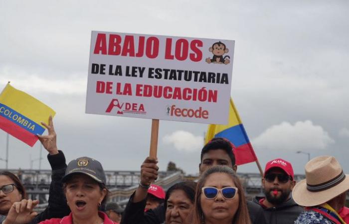 In Bogotá begann die „große Mobilisierung“ von Fecode gegen die Bildungsreform