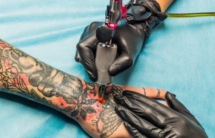 Tattoo-Boom: Experten untersuchen mögliche langfristige Auswirkungen auf die Gesundheit