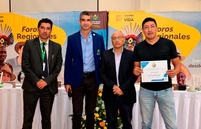 Regionales Landwirtschafts- und Bürgermeisterforum in Pasto: Wichtige Ankündigungen für die Entwicklung von Nariño