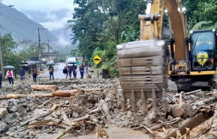 Eine Lawine in Ecuador hinterlässt sechs Tote, Verletzte und Dutzende Vermisste
