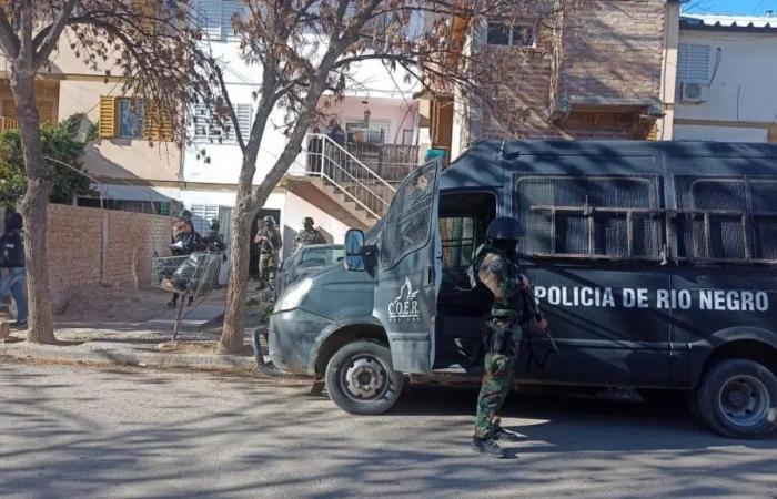 Polizisten von Río Negro haben eine gefährliche Verbrecherbande zerschlagen. Sieben Kriminelle – Más Río Negro