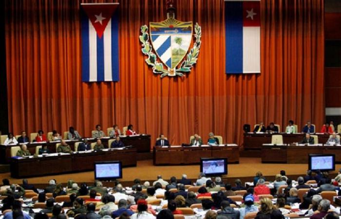 Das kubanische Parlament veröffentlicht zwei neue Gesetzentwürfe