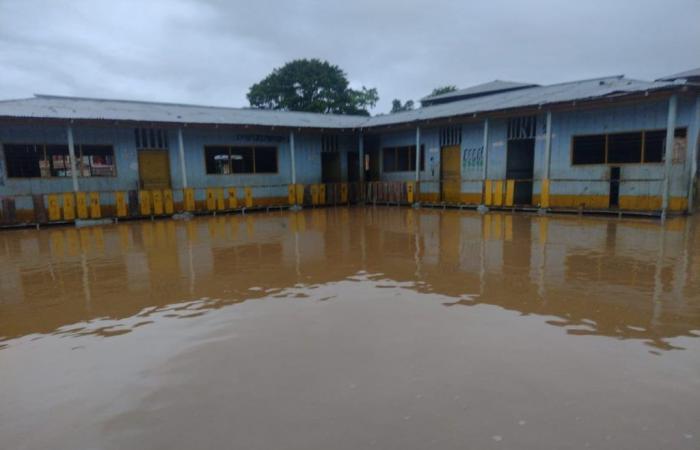 Riosucio, Chocó: Von Regenfällen betroffene Familien