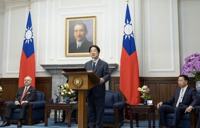 Taiwans Präsident sagt, er werde „dem Druck Chinas nicht nachgeben“.