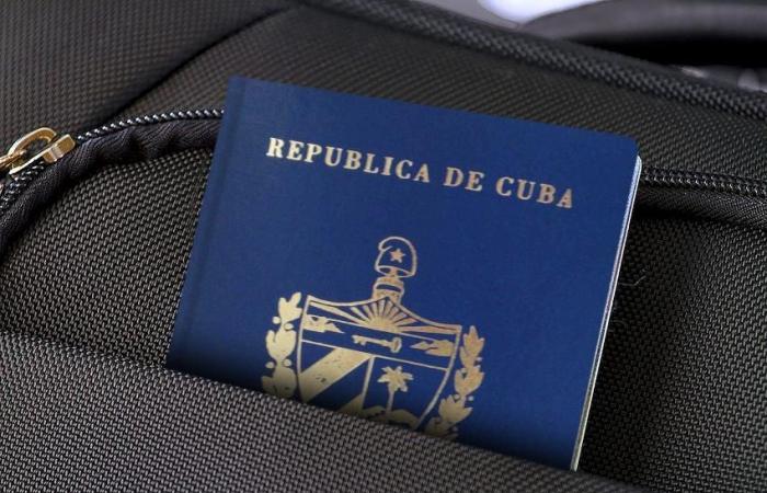 Ein neues Gesetz in Kuba erlaubt es Kubanern im Ausland, mit einem anderen Pass auf die Insel einzureisen, wenn sie auf die kubanische Staatsbürgerschaft verzichten