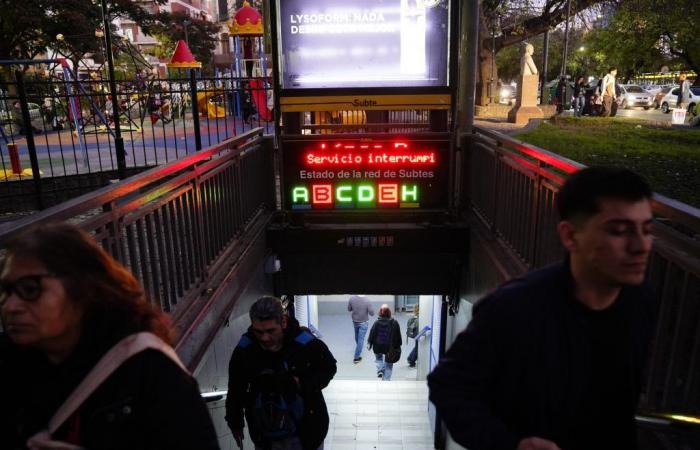 Die Stadtregierung hat die Metrodelegierten wegen des U-Bahn-Streiks strafrechtlich angeprangert