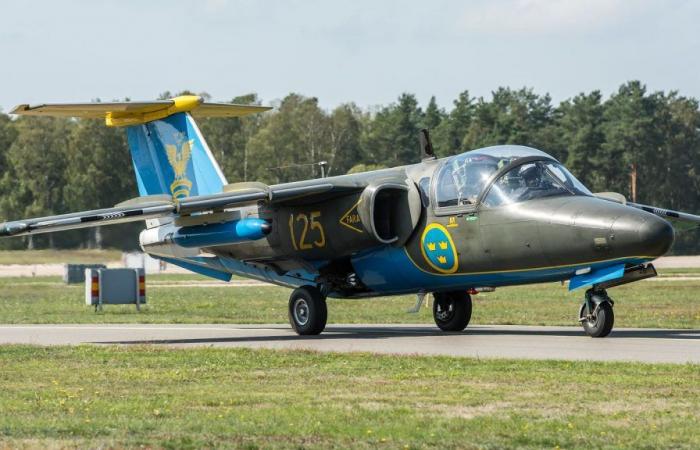 Nach fast 60 Dienstjahren stellt die schwedische Luftwaffe ihre alten Saab 105-Trainer aus