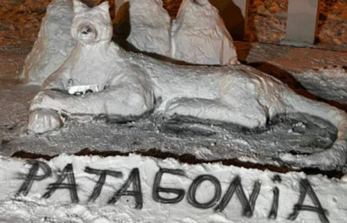 In Punta Arenas fand ein traditioneller „Schneeaffen“-Wettbewerb statt: Dies war das Gewinnerwerk