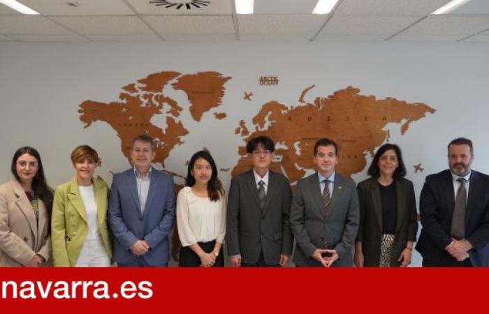 Eine Delegation des Taiwan Industrial Technology Research Institute (ITRI) trifft sich mit Stadtrat Irujo und mehreren navarresischen Einrichtungen