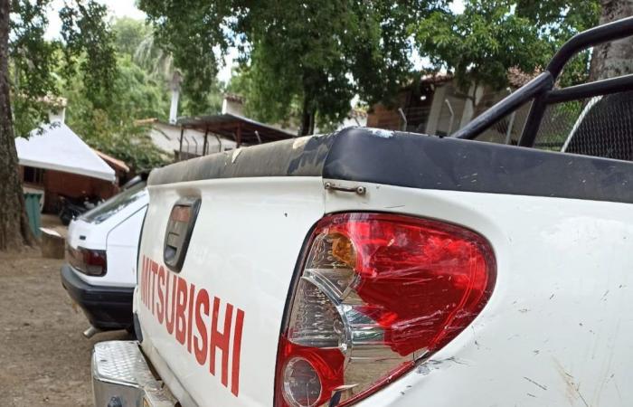 Stadträte von Santa Fe de Antioquia haben das Auto eines Bürgermeisters verunglückt