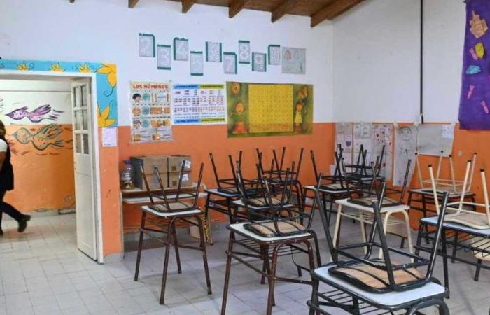 Río Negro startete zehn Ausschreibungen für die Schulinstandhaltung