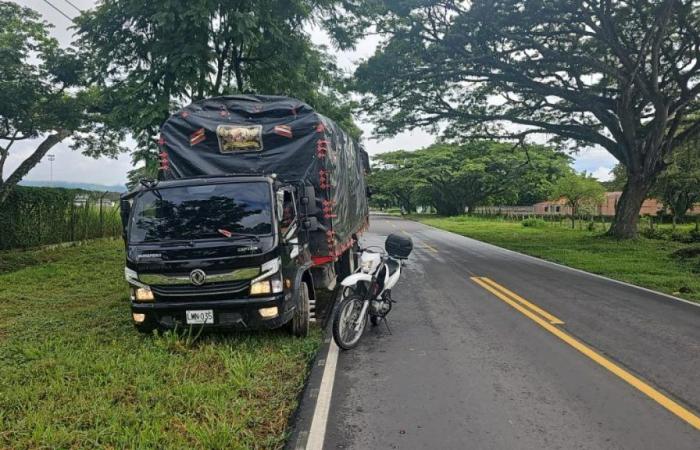 Armee stoppt Terroranschlagsplan mit Lastwagen auf der Cartago-Straße im Valle del Cauca