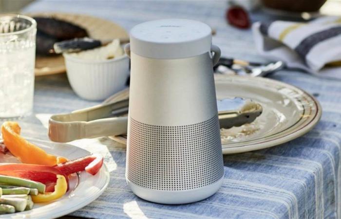Dieser hervorragende Bluetooth-Lautsprecher von Bose bietet erstklassigen Klang, 17 Stunden Akkulaufzeit und einen Rabatt, der Sie zum Verlieben bringt