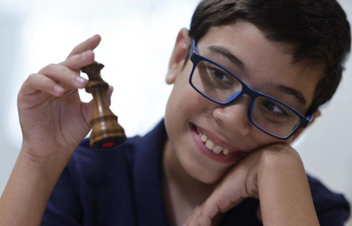 unternimmt einen weiteren Versuch, der jüngste internationale Meister in der Schachgeschichte zu werden