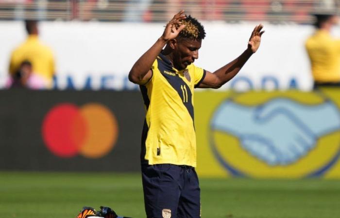 Kevin Rodríguez für Enner Valencia, Ecuadors Wechsel zum Spiel gegen Jamaika