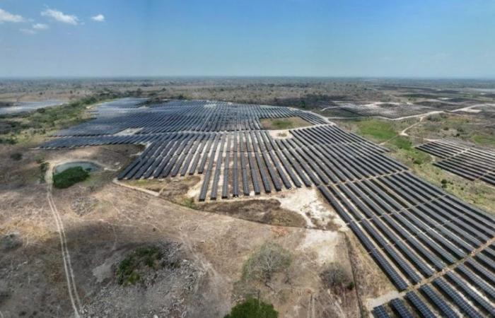 Enel gab die Inbetriebnahme der Solarparks La Loma und Fundación bekannt