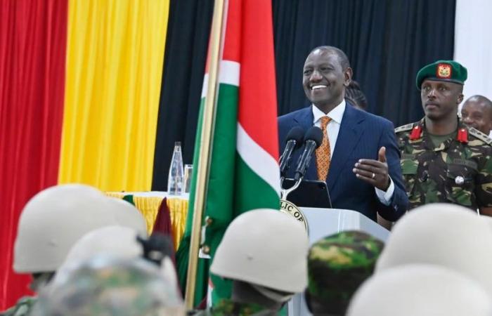 Kenia entließ in einer offiziellen Zeremonie 400 Polizisten vor ihrer bevorstehenden Abreise nach Haiti