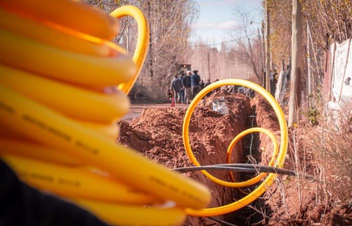 Die Arbeiten zur Gasversorgung von 70 Grundstücken in einem ländlichen Viertel von Cutral Co haben begonnen – Cutral Co al Instante