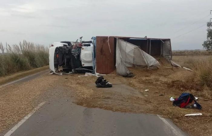 Im Süden von Córdoba kippte ein Lastwagen aufgrund mechanischer Defekte um und die Polizei kündigte eine Totalabschaltung an