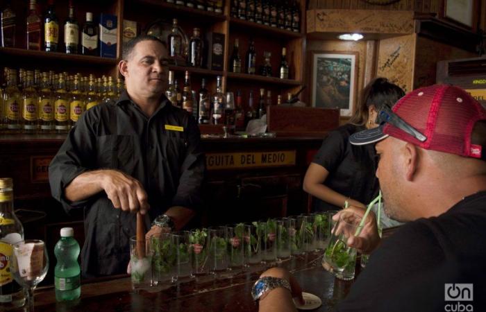 Mit Wettbewerben und Verkostungen feiert der Verband der Barkeeper Kubas sein 100-jähriges Bestehen
