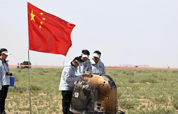 China geht in die Geschichte ein und erhält die ersten Proben der verborgenen Seite des Mondes