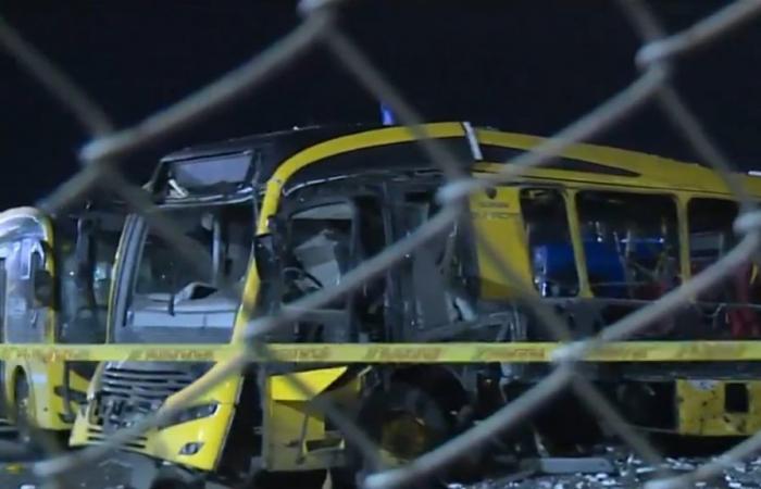 Bei der Explosion auf dem SITP-Hof wurden zwei Menschen verletzt und sieben Busse zerstört