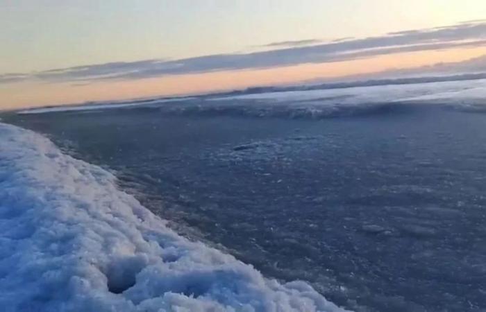 Beeindruckende Bilder eines zugefrorenen Meeres in Argentinien