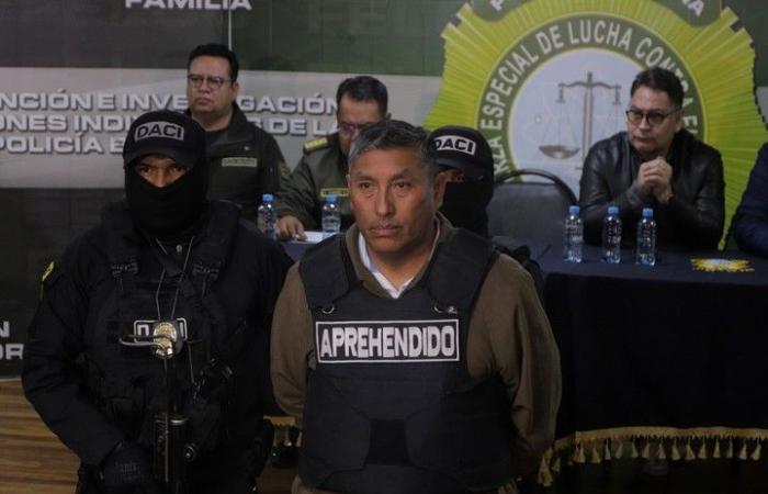 Ein neues Video zeigt im Detail, wie die Begegnung zwischen Präsident Luis Arce und General Zúñiga aussah, mit Schreien und sogar dem Kommandostab