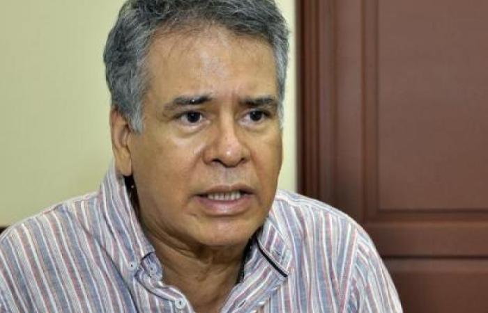 „Aquileo Medina kommt wie die Krabbe: von hinten nach vorne“: Emilio Martínez Rosales