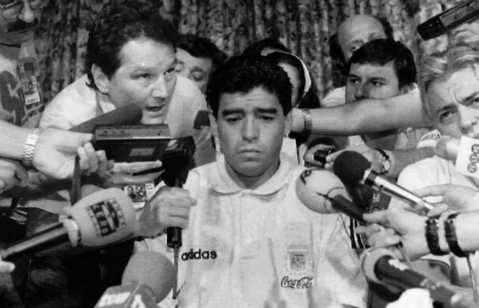 Ein Buch kehrt in die Schatten des Tages zurück, als Maradona „seine Beine abschnitt“