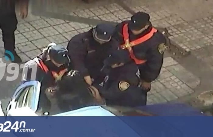 Eine Frau wurde verhaftet, als sie versuchte, im Zentrum von Córdoba „Tocomocho“-Betrug zu begehen