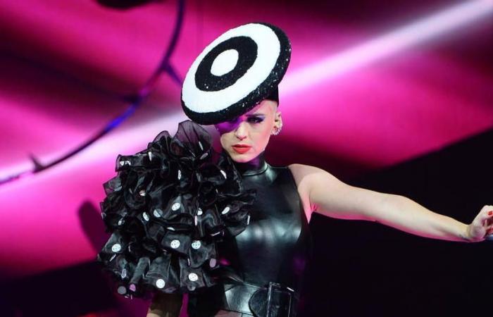 Katy Perry, die Königin der Exzentrizitäten: ein Rückblick auf ihre auffälligsten und auffälligsten Looks – Trendthema