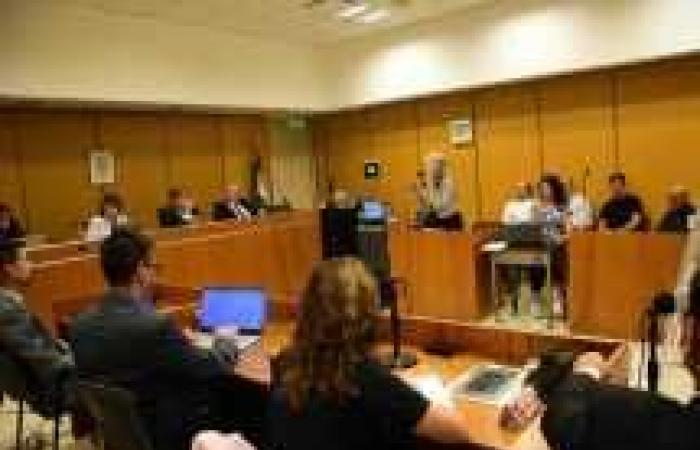 Ipross-Betrug: von der Ablehnung der Richter bis hin zu einer scharfen Konfrontation mit einem Anwalt, der 70 Millionen angeboten hat