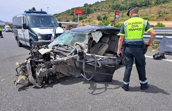 Ein 47-jähriger Mann kommt bei einem Verkehrsunfall auf der A-12 in Legarda ums Leben
